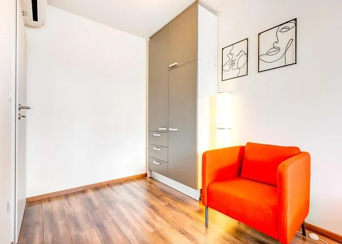 - New - With Sunny Balcony * Budapest