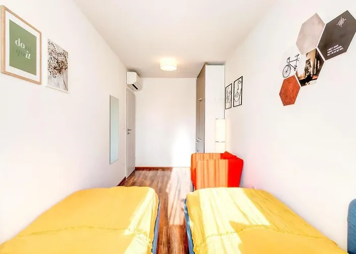 - New - With Sunny Balcony Budapest